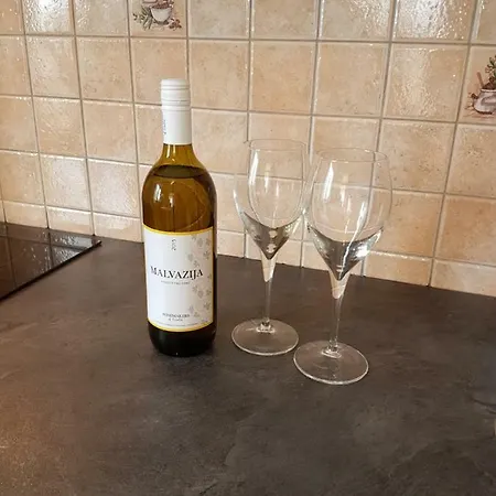 Antonio Daire Biograd Na Moru