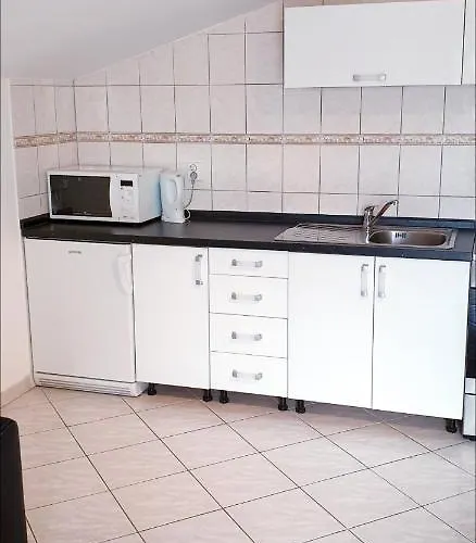 Antonio Biograd Na Moru