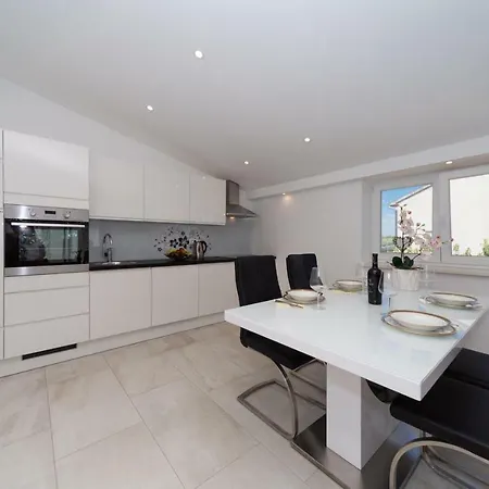 Apartment Antonio *