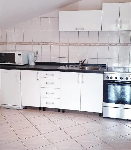 Апартаменты Antonio Биоград-на-Мору