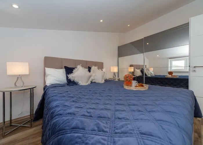 Antonio Biograd Na Moru